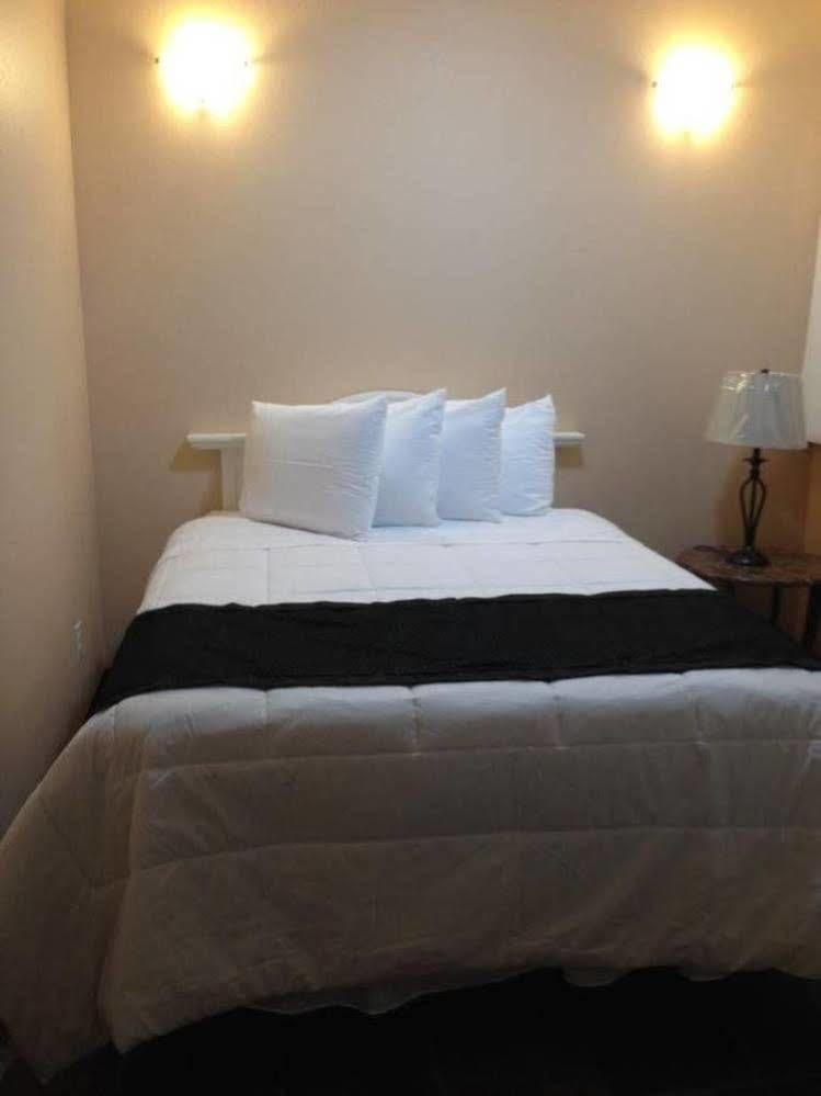 Orca Inn Suites Ferndale Eksteriør bilde